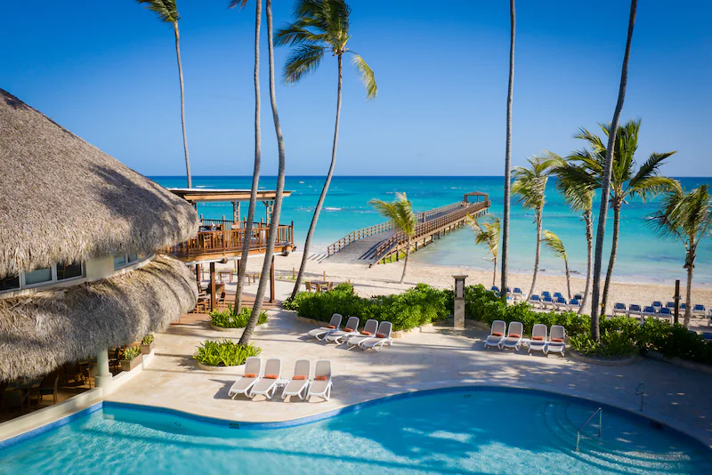 ROYALTON SPLASH PUNTA CANA 5 DÍAS / 4 NOCHES SALIDAS 2024